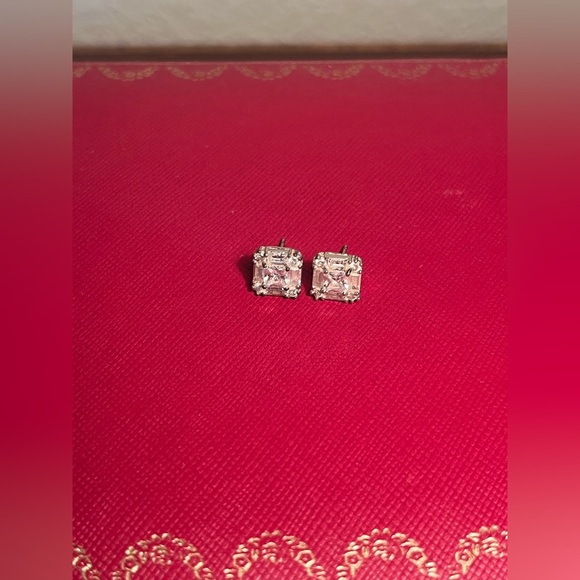 Elegant Silver Stud Earrings ❤️❤️ no box ! - Picture 6 of 7